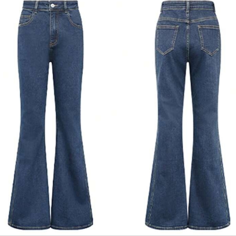 Dazy Classic Medium Wash Flare Jeans - Picture 1 of 11